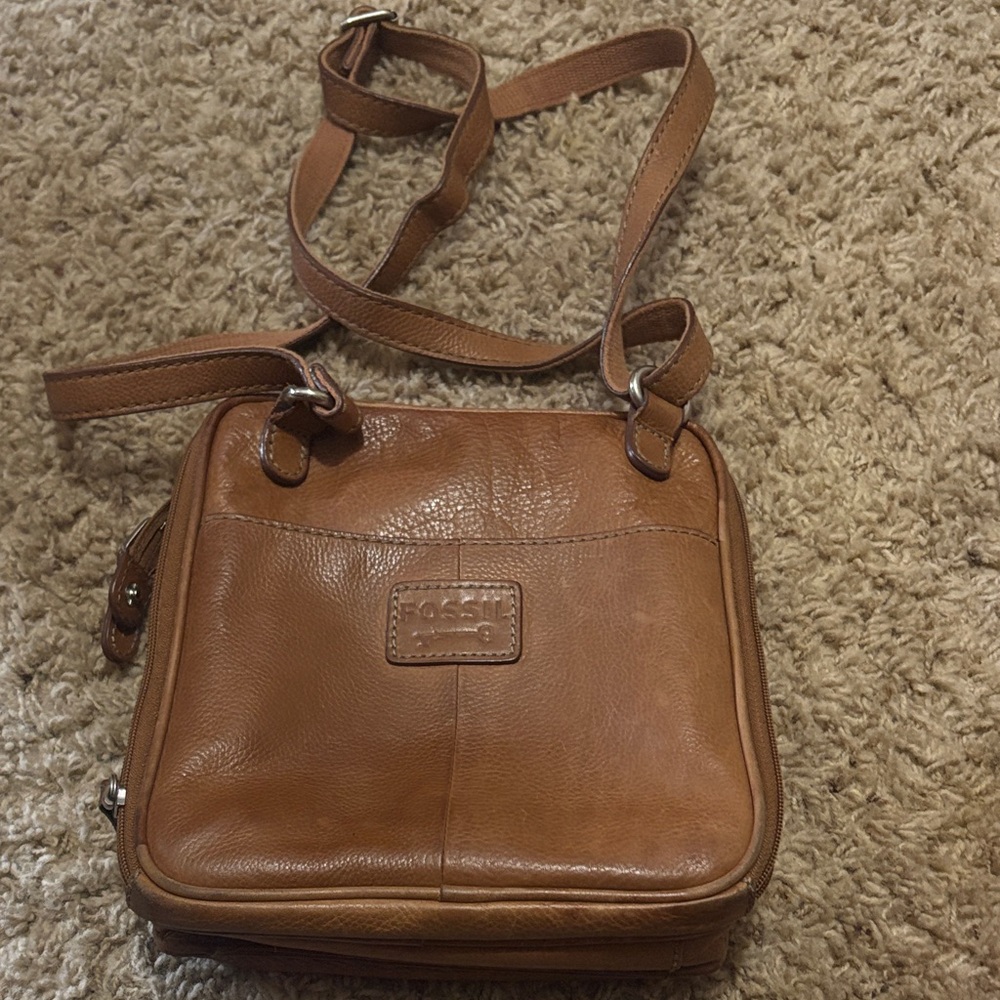 Vintage Fossil Tan Leather Crossbody Bag